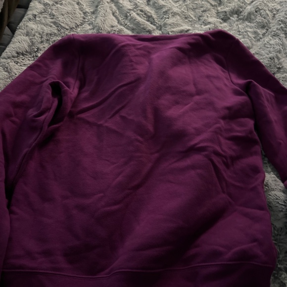 Nike Maroon colored hoodie xs - Picture 3 of 3